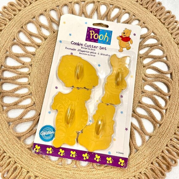 NWT Vintage 1996 Wilton Disney Cookie Cutter Set Winnie the Pooh Eeyore Tigger - Picture 1 of 2